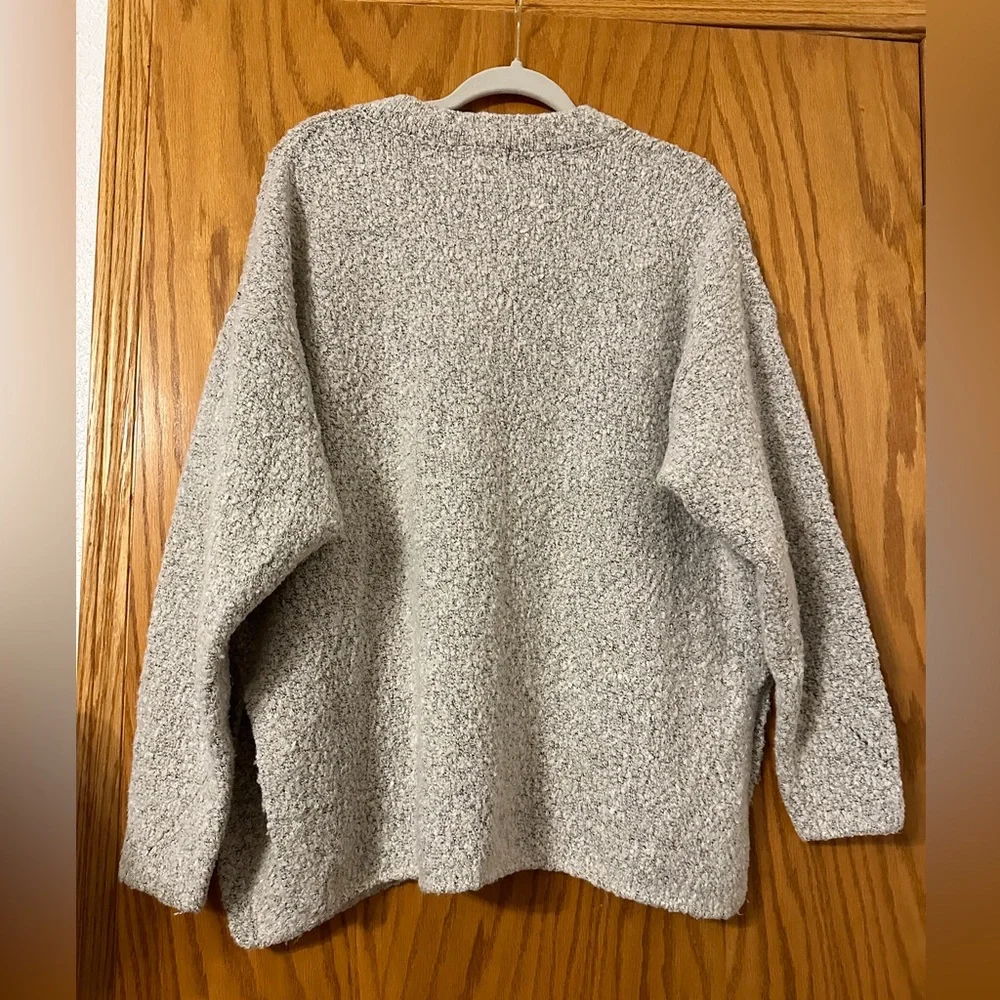 Urban Outfitters Rosie Cozy V-Neck Pullover - Size L